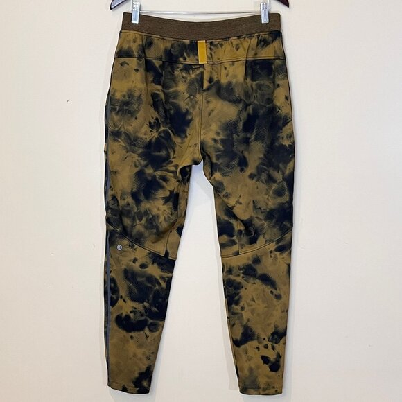 Lululemon Textured Tech Jogger Pants - Men's Size L - Picture 3 of 10